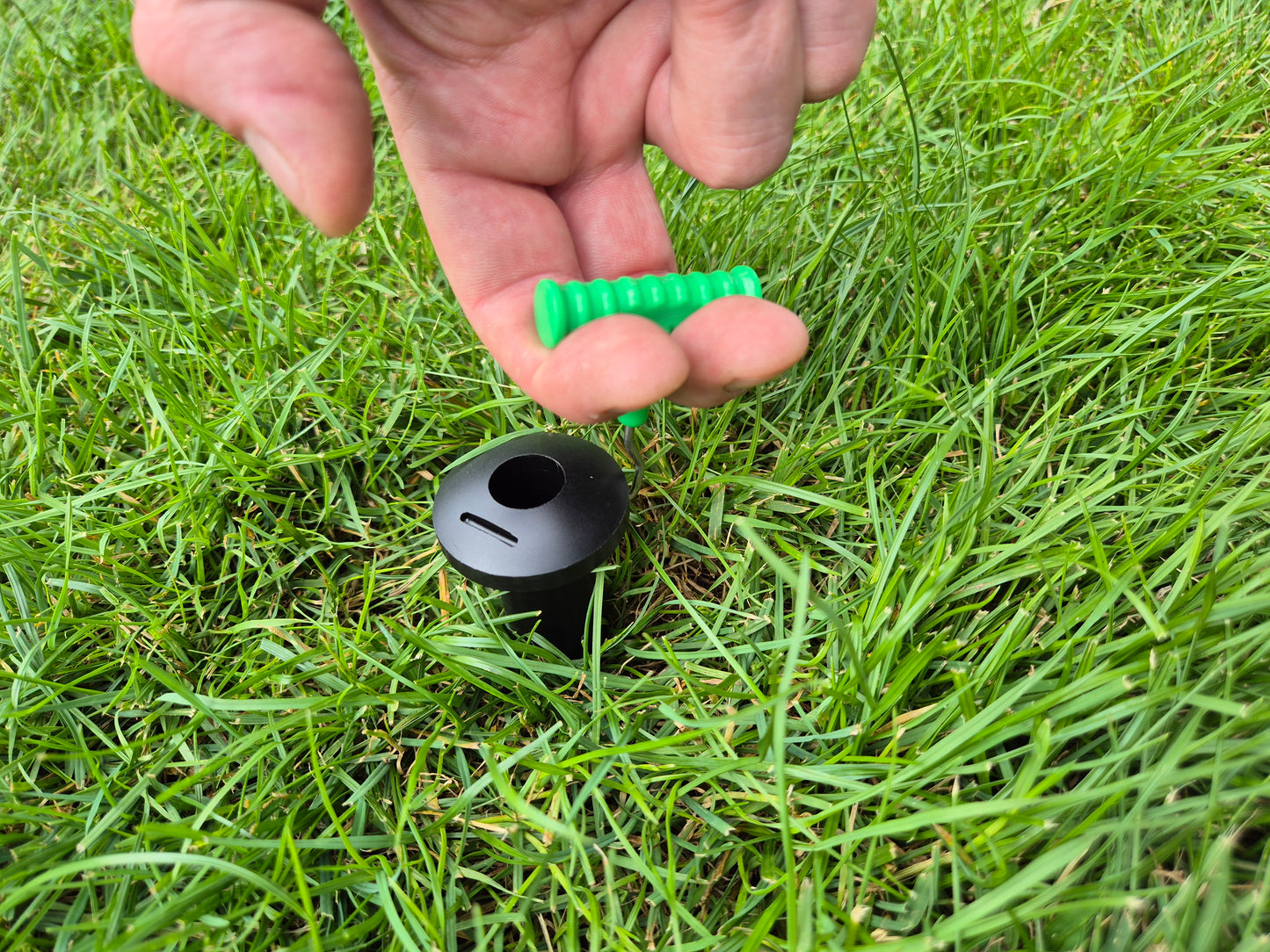 Stick Sturdy without Removal Tool
