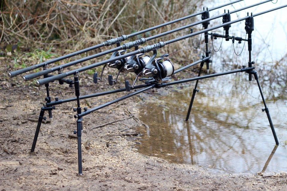 Nero Angling 3-Rod Adjustable Buzz Bar