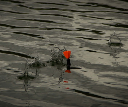 Large marker float with an orange flight 
